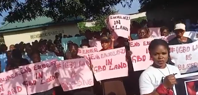 Youths in Aba stage protests demanding an end to Ebubeagu militia in Igboland (photos/video)