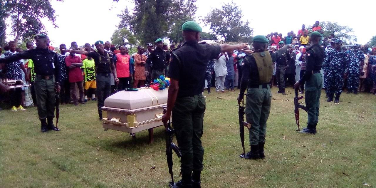 Photos from the burial of police orderly killed by terrorists who ambushed AIG Madaki in Bauchi 